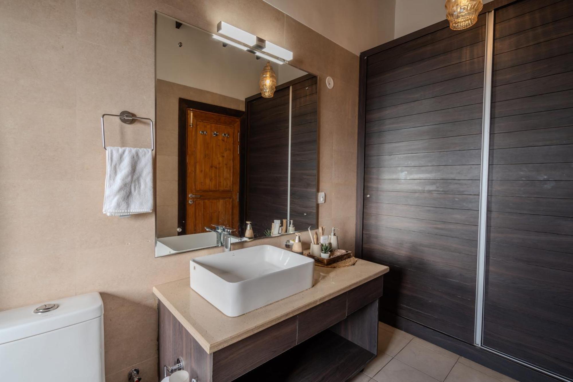 Saffronstays Timber Crest Dehradun Buitenkant foto