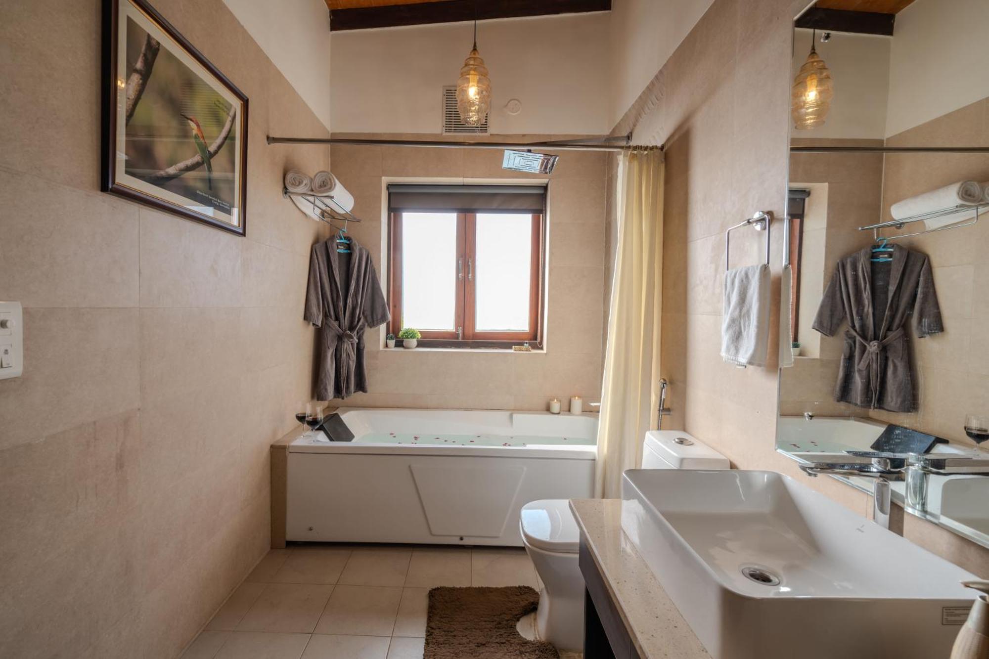 Saffronstays Timber Crest Dehradun Buitenkant foto