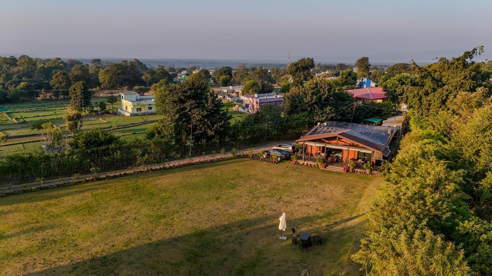 Saffronstays Timber Crest Dehradun Buitenkant foto
