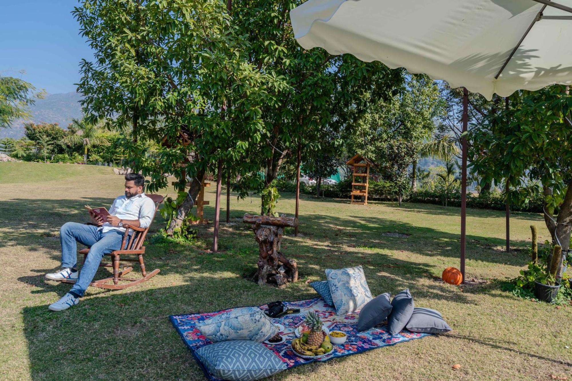 Saffronstays Timber Crest Dehradun Buitenkant foto