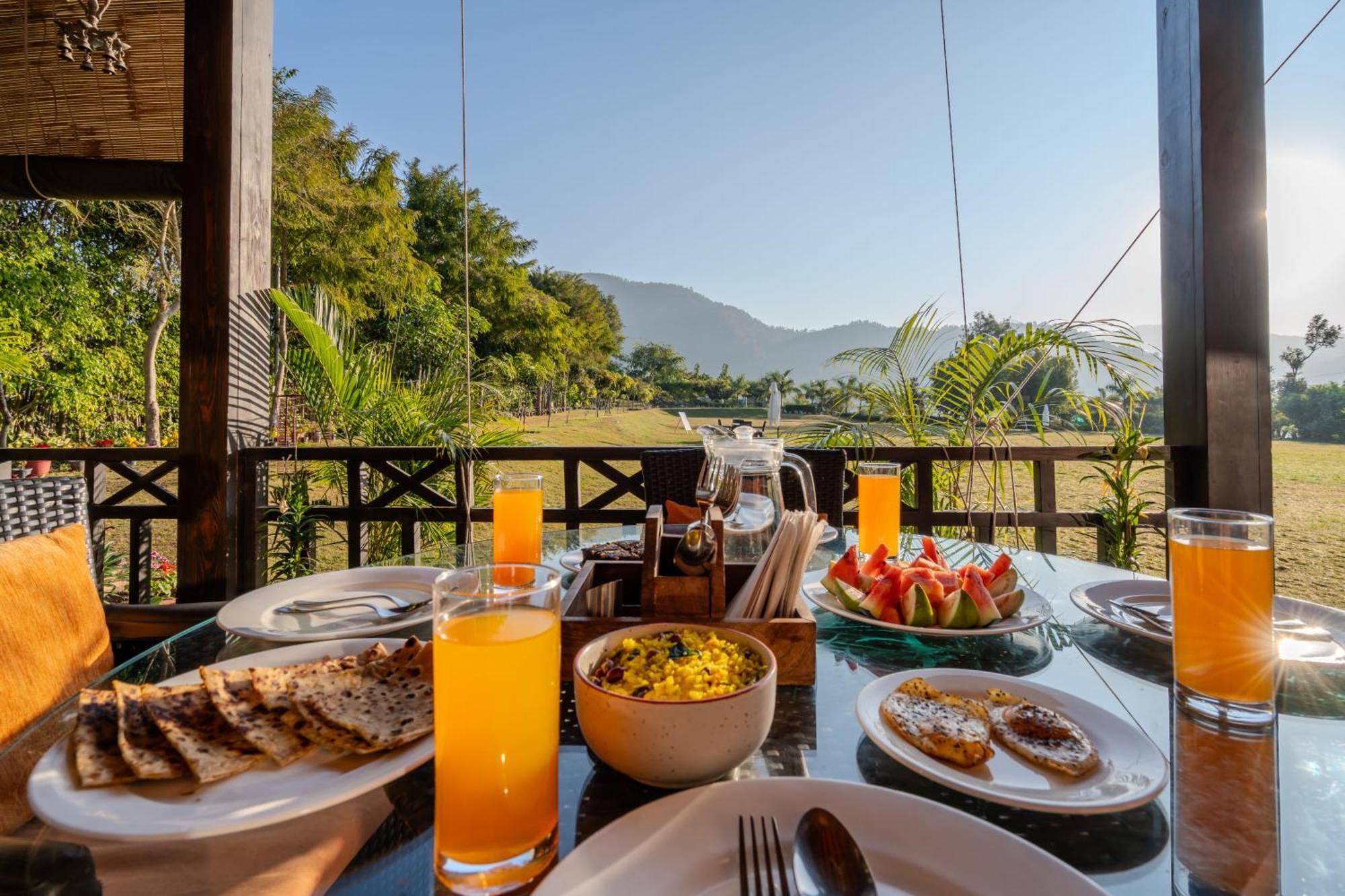 Saffronstays Timber Crest Dehradun Buitenkant foto
